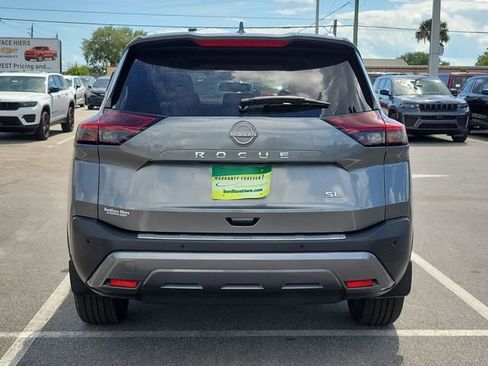 Used 2023 Nissan Rogue SL w/ SL Premium Package FWD image 5