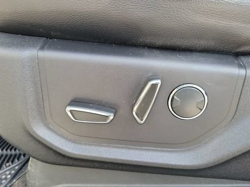 Used 2015 Ford F150 Lariat RWD image 20