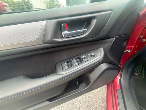 Used 2019 Subaru Legacy 2.5i Premium AWD/4WD image 11