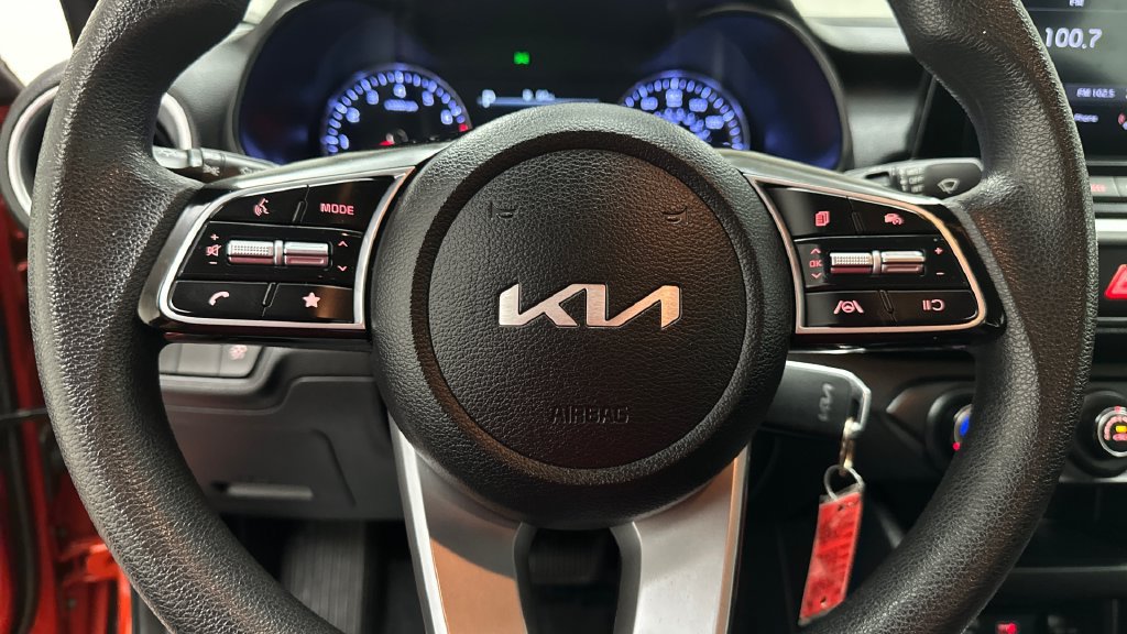 Used 2023 Kia Forte LXS FWD image 16