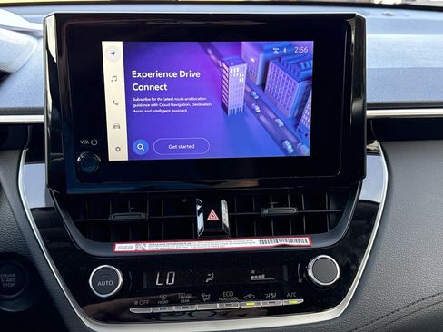 Used 2026 Toyota Corolla Cross LE image 22