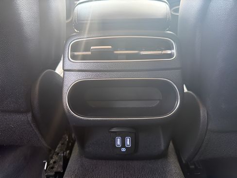Used 2025 Genesis GV70 2.5T AWD/4WD image 10