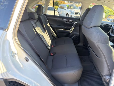 Certified 2025 Toyota RAV4 LE image 26