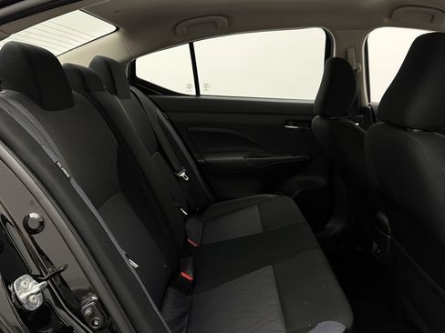 Used 2025 Nissan Versa SV FWD image 32