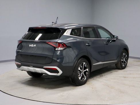 Used 2024 Kia Sportage EX image 11