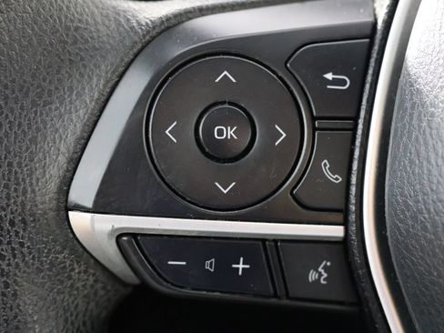 Used 2024 Toyota Camry LE AWD/4WD image 11