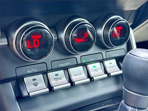 Used 2023 Toyota GR86 Premium image 15