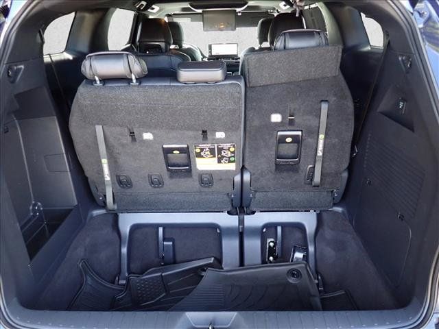 Certified 2026 Toyota Sienna Limited AWD/4WD image 8