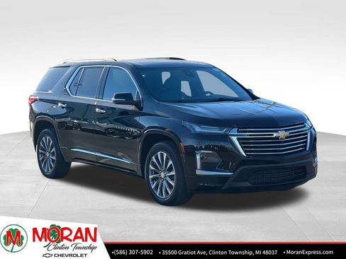 Certified 2023 Chevrolet Traverse Premier w/ LPO, Floor Liner Package image 9