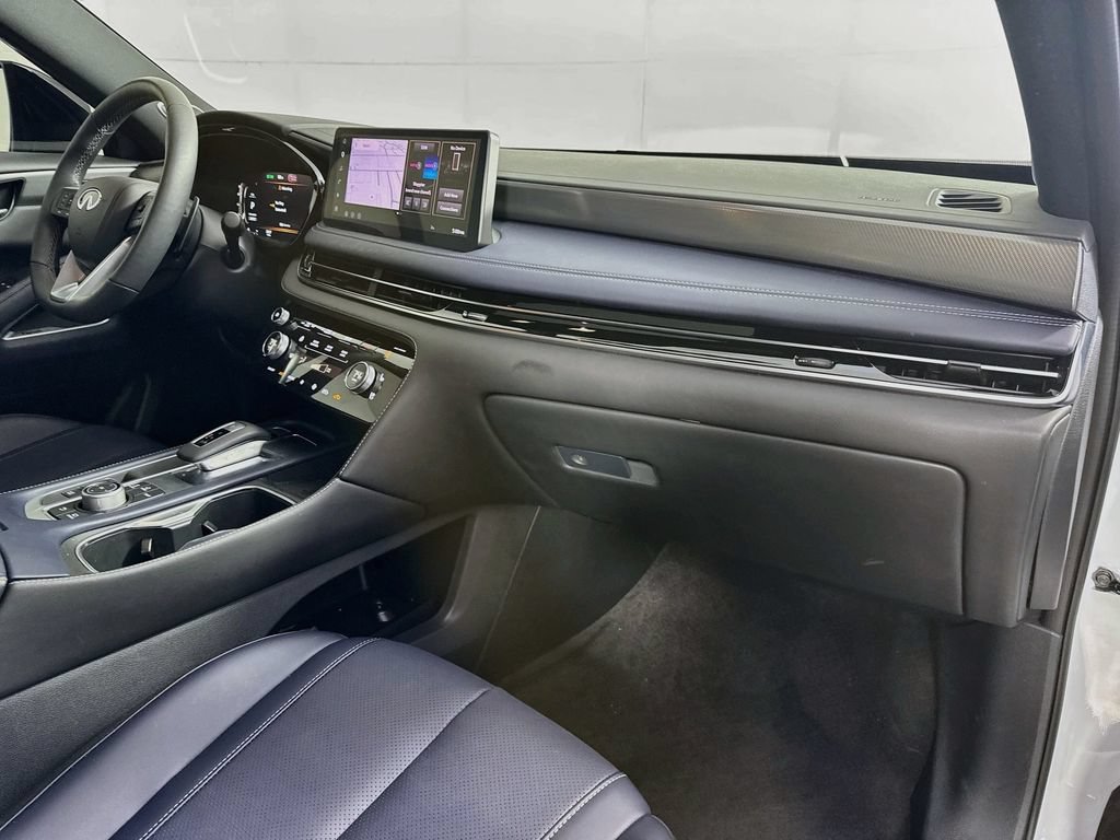 Certified 2027 INFINITI QX60 Sport w/ Dark Cargo Package AWD/4WD image 41