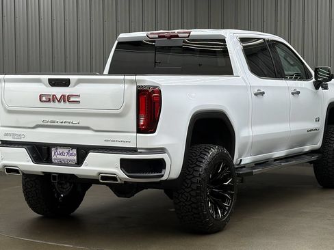 Used 2026 GMC Sierra 1500 Denali AWD/4WD image 5