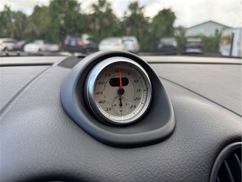 Used 2011 Porsche Cayman S image 29