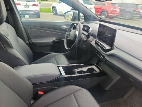 Used 2023 Volkswagen ID.4 Pro S image 4