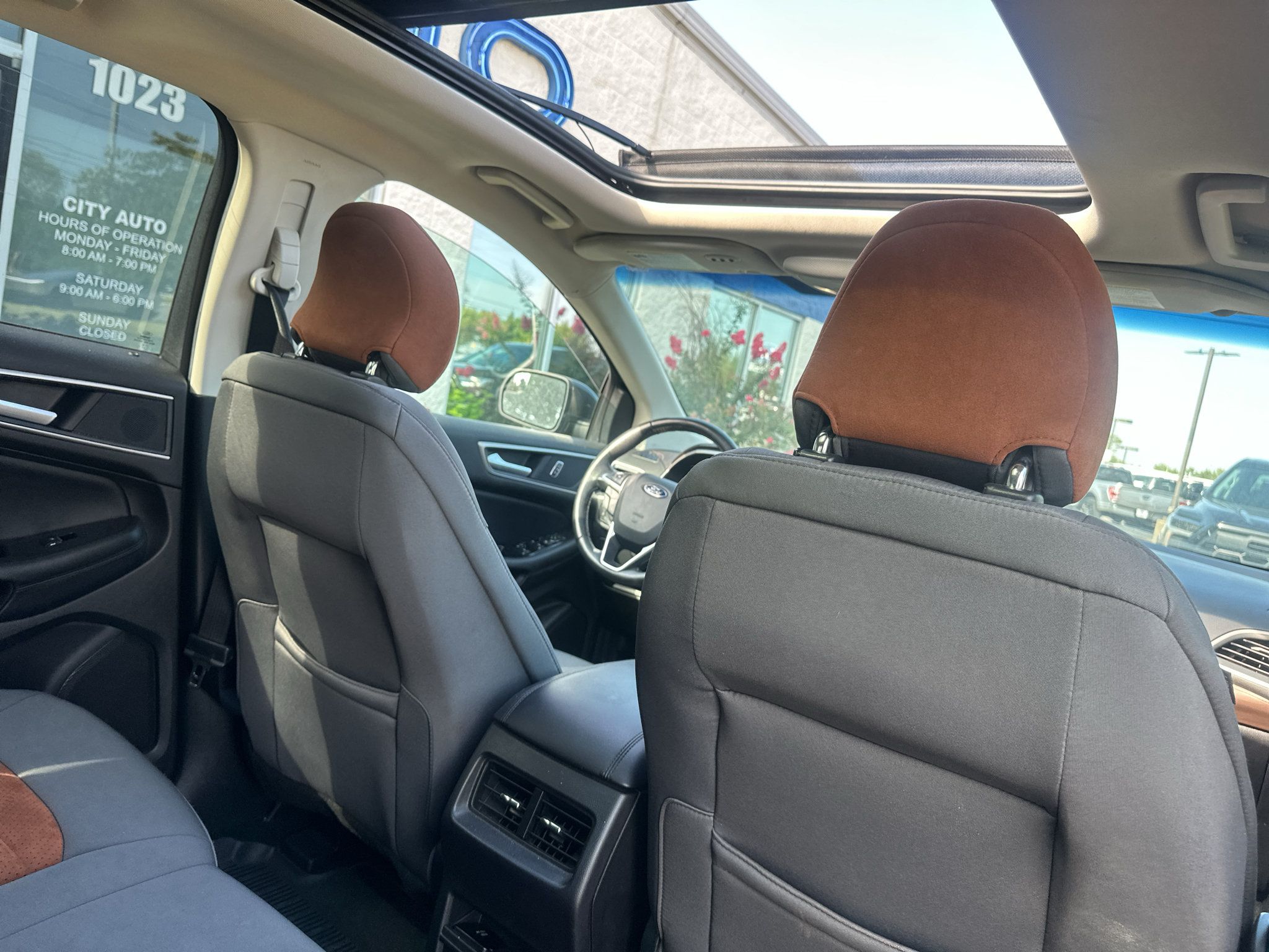 Used 2018 Ford Edge SEL w/ Equipment Group 201A AWD/4WD image 14
