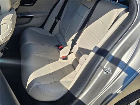 Used 2023 Mercedes-Benz C 300 Sedan image 17