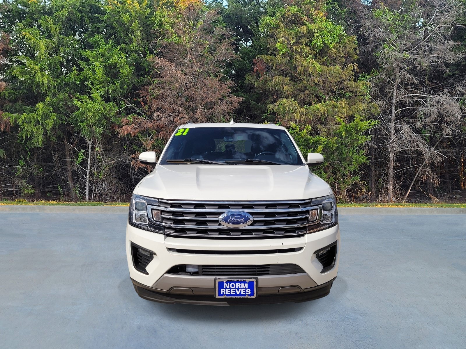 Used 2021 Ford Expedition Max XLT RWD image 2