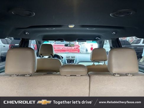 Used 2016 Ford Explorer XLT w/ Equipment Group 202A image 12