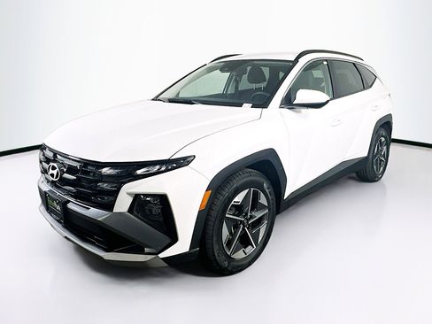 Used 2025 Hyundai Tucson SEL image 3