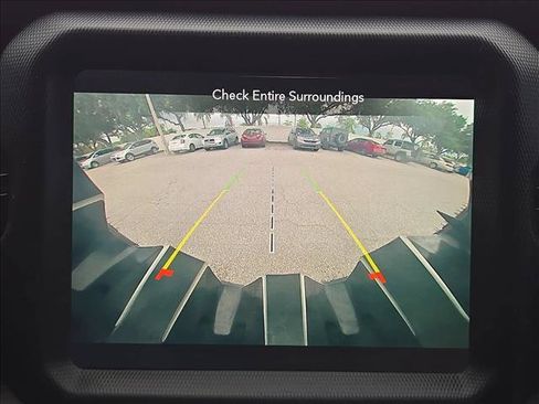 Used 2020 Jeep Wrangler Unlimited Sahara AWD/4WD image 12