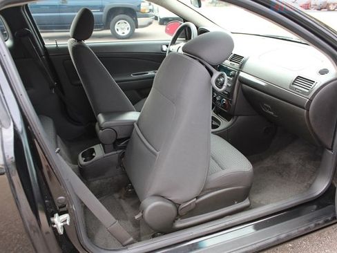 Used 2008 Pontiac G5 image 28