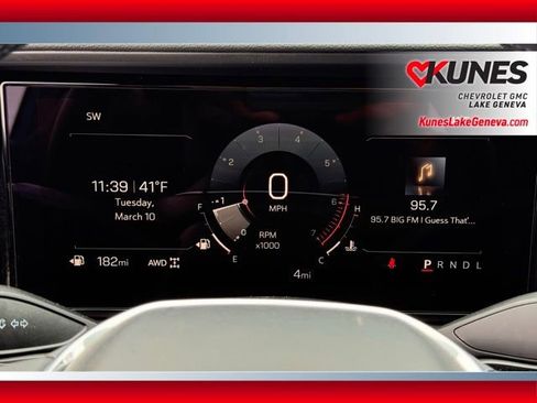 New 2026 GMC Terrain Elevation w/ Elevation Premium Package AWD/4WD image 4