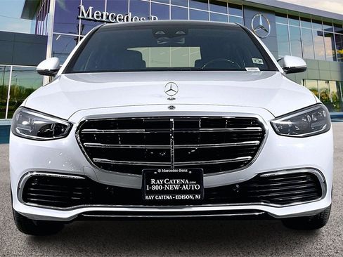 Used 2026 Mercedes-Benz S 580 4MATIC Sedan image 3