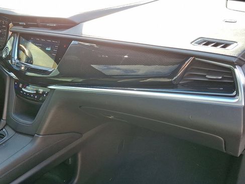 Used 2021 Cadillac XT6 Sport image 11