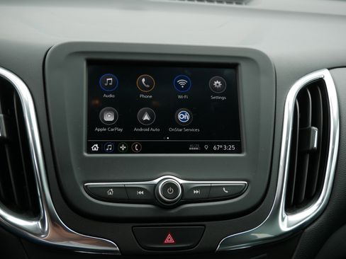 Used 2020 Chevrolet Equinox LT AWD/4WD image 22