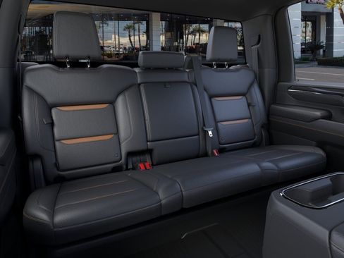New 2026 GMC Sierra 2500 AT4 w/ LPO, Black Badging Package AWD/4WD image 18