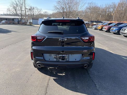 Used 2025 Chevrolet TrailBlazer RS w/ Driver Confidence Package image 7