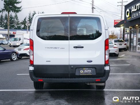 Used 2023 Ford Transit 250 Low Roof AWD w/ Exterior Upgrade Package image 9