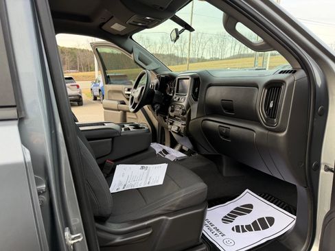 Used 2020 Chevrolet Silverado 1500 Custom Trail Boss w/ Custom Convenience Package image 26