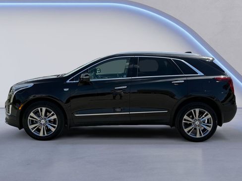 Used 2023 Cadillac XT5 Premium Luxury w/ LPO, Floor Liner Package AWD/4WD image 6