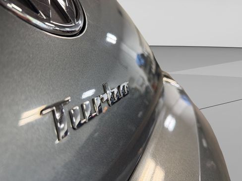 Used 2012 Volkswagen Beetle 2.0T FWD image 43