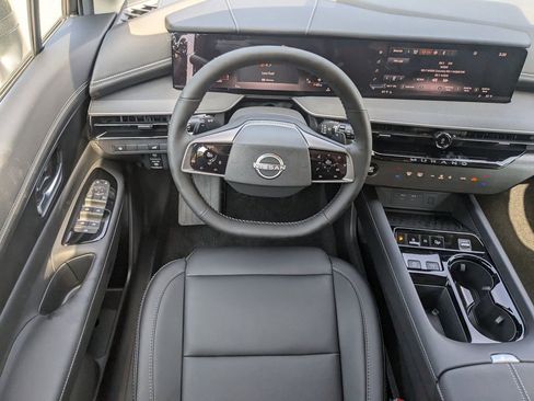 New 2025 Nissan Murano SV AWD/4WD image 19