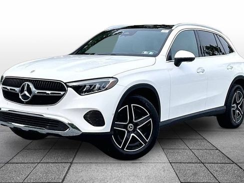 Certified 2026 Mercedes-Benz GLC 300 4MATIC image 4