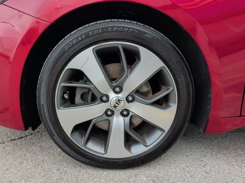 Used 2019 Kia Optima S image 4