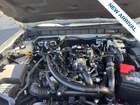Used 2024 Ford Bronco Badlands AWD/4WD image 35