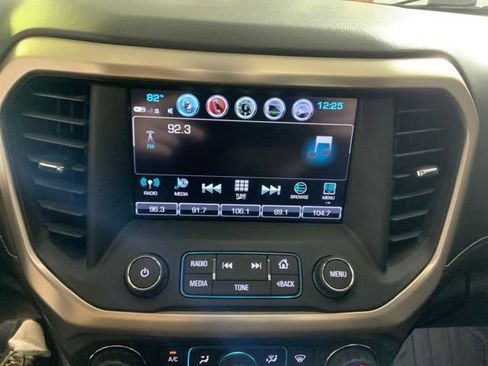 Used 2018 GMC Acadia Denali w/ Technology Package AWD/4WD image 21