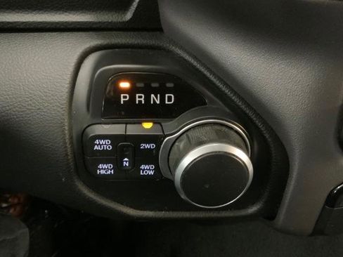 Used 2019 RAM 1500 Big Horn AWD/4WD image 20