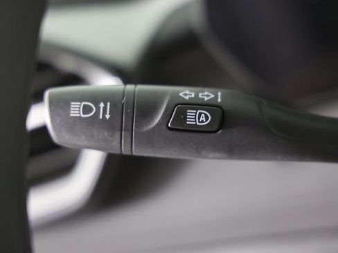 Used 2025 Chevrolet TrailBlazer LT image 24