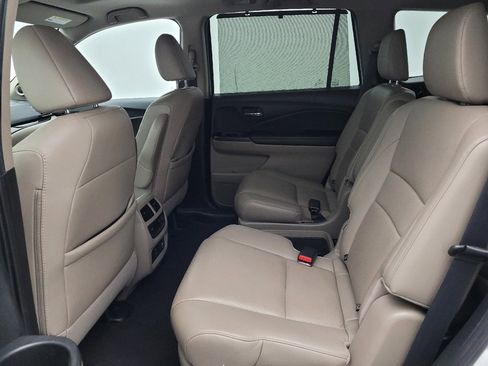 Used 2020 Honda Pilot Elite image 18
