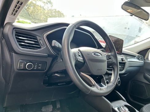 Certified 2024 Ford Escape Active image 10