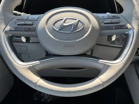 Used 2024 Hyundai Palisade Limited AWD/4WD image 37