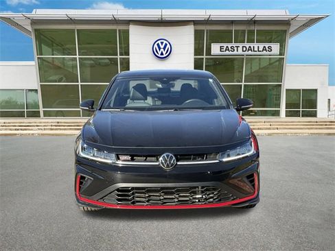 Used 2025 Volkswagen Jetta GLI Autobahn image 5