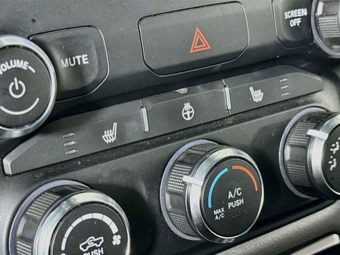 Used 2023 RAM 1500 Big Horn AWD/4WD image 19