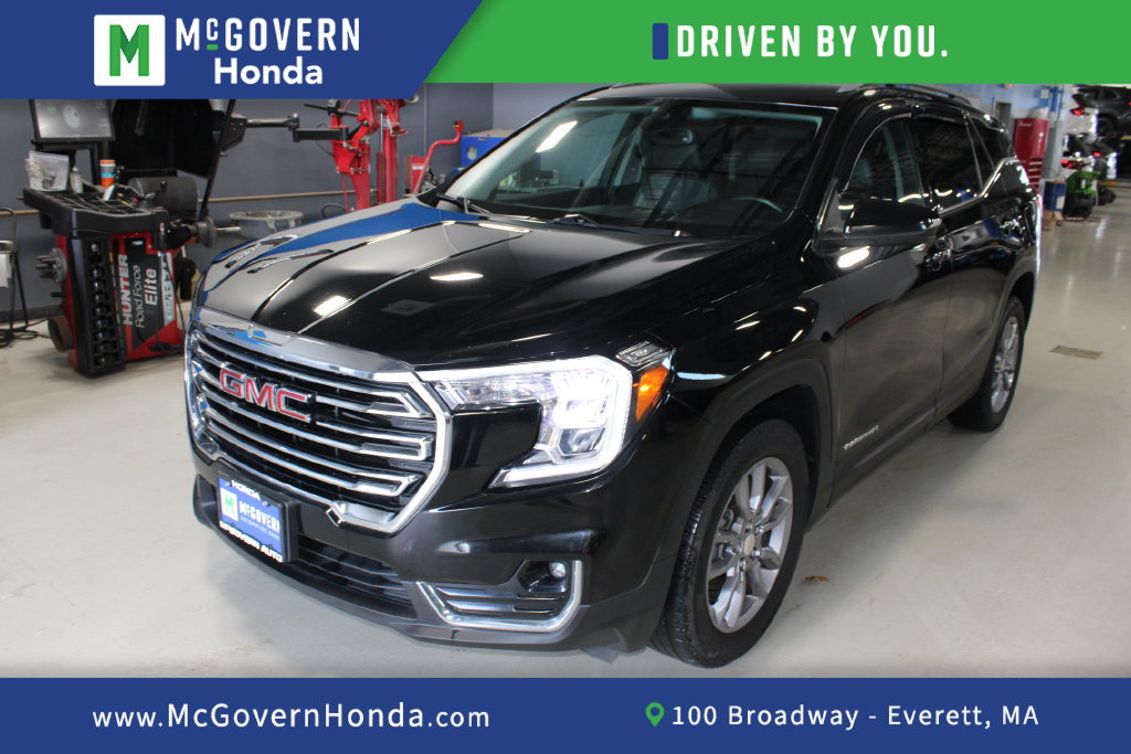 Used 2023 GMC Terrain SLT AWD/4WD image 1