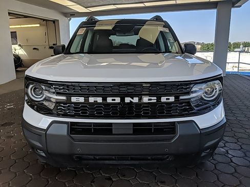 Used 2025 Ford Bronco Sport Outer Banks w/ Outer Banks Tech Package+ image 2