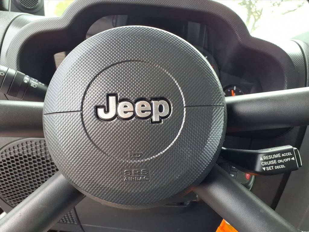 Used 2008 Jeep Wrangler X AWD/4WD image 20