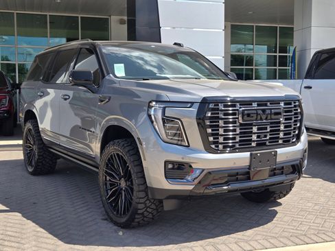 New 2026 GMC Yukon Denali Ultimate AWD/4WD image 1